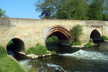 Harrold Bridge May 2008